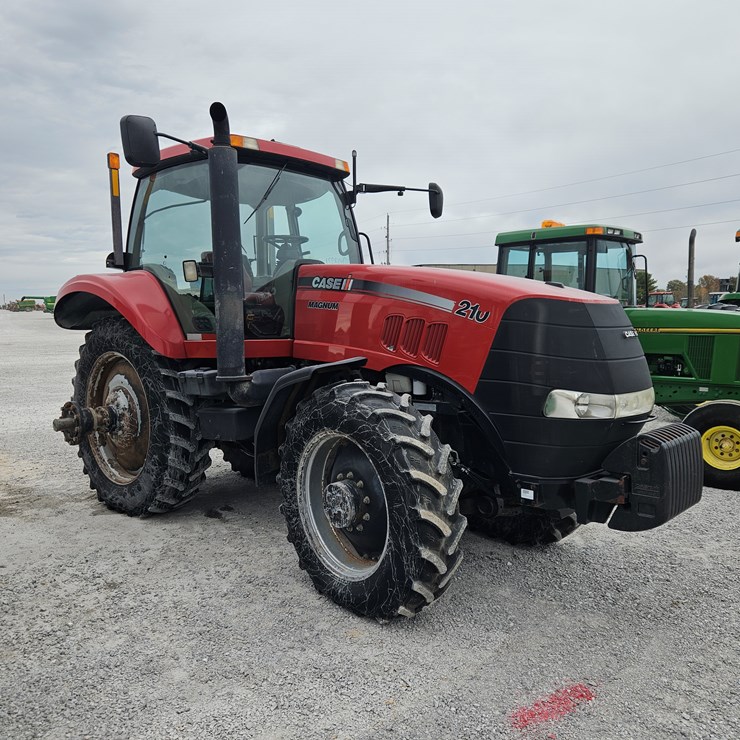 2009 CASE IH MAGNUM 210