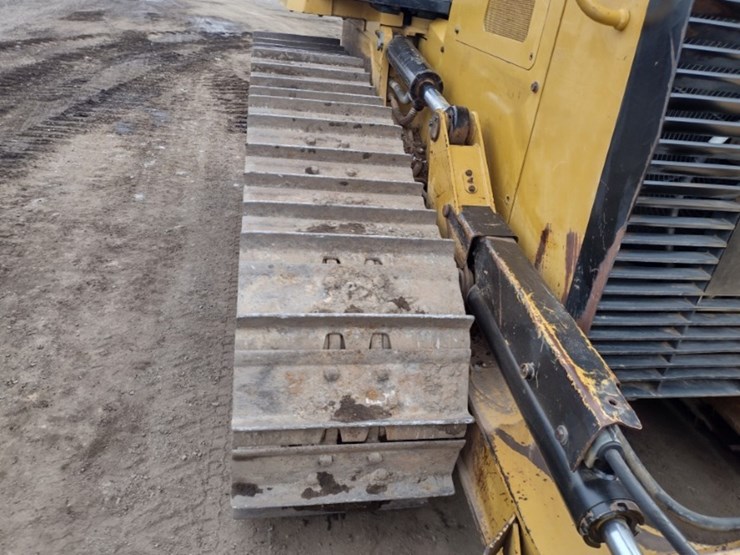 caterpillar-14-image-32