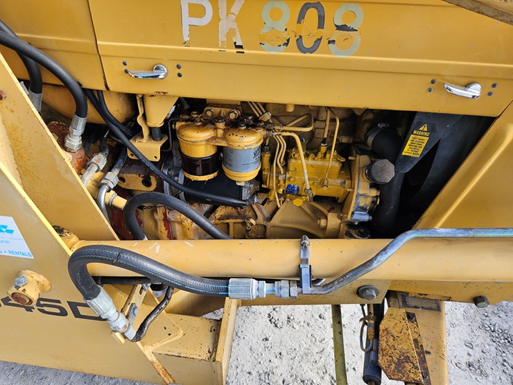 1996-ford-345d-image-22