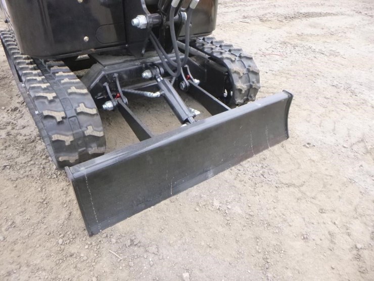 2025-vicsec-vc15-hydraulic-excavator-image-16