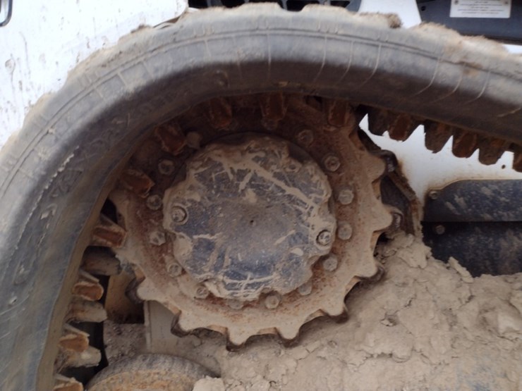 bobcat-t650-image-30