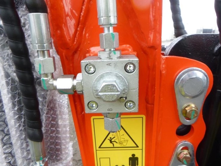 2025-tpm-18k-hydraulic-excavator-image-14