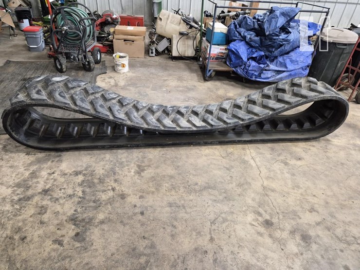 tracks-18-in-image-1