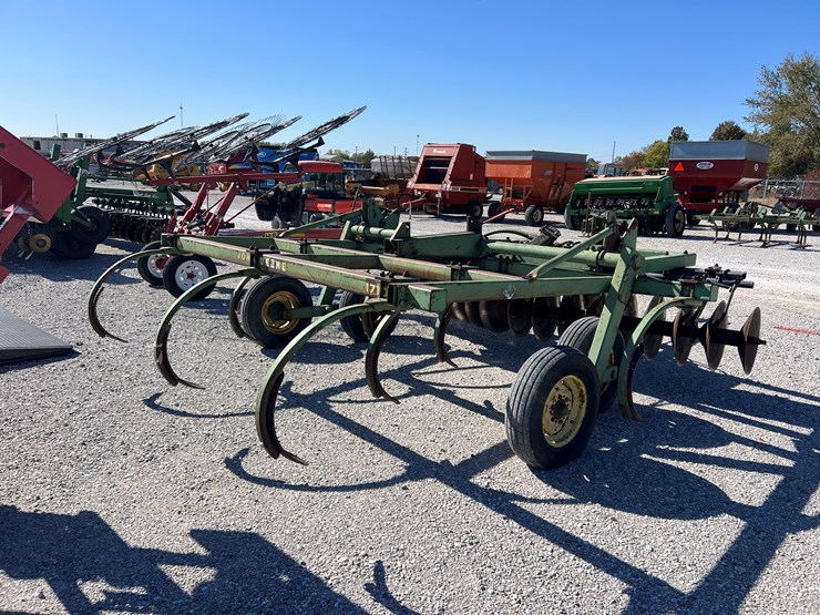 john-deere-1710-image-5