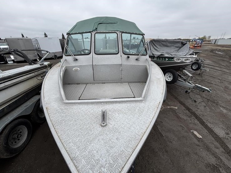 2000-unknown-trailer-image-6