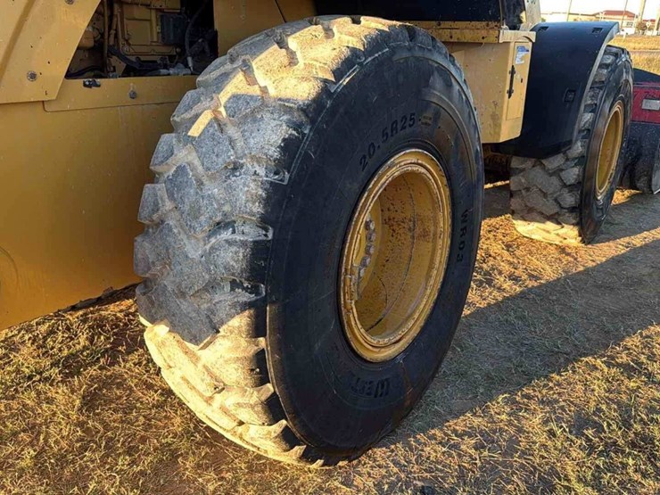 caterpillar-930m-image-18