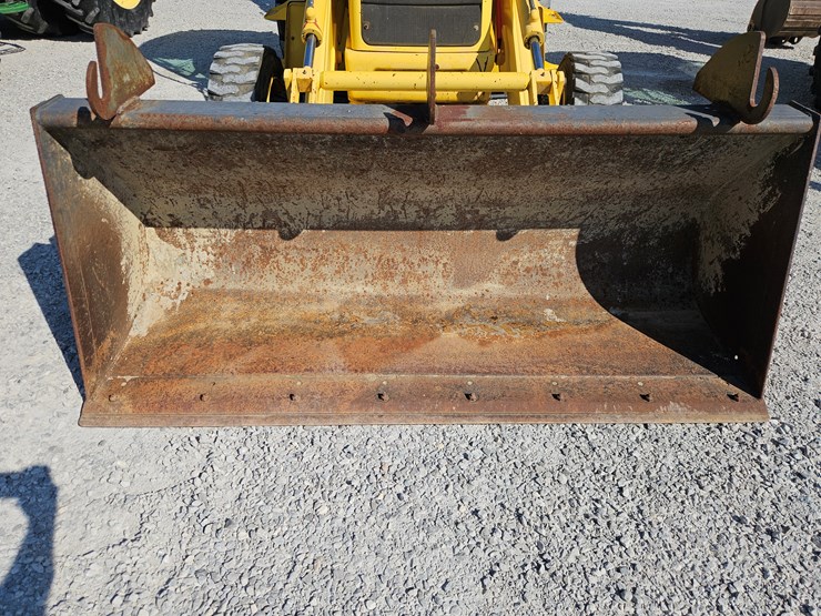 2005-new-holland-lb75b-image-3