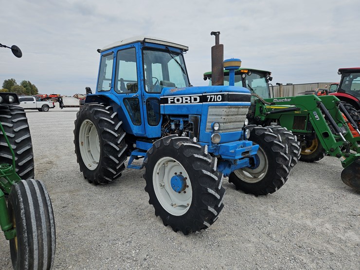 1990-ford-7710-image-1