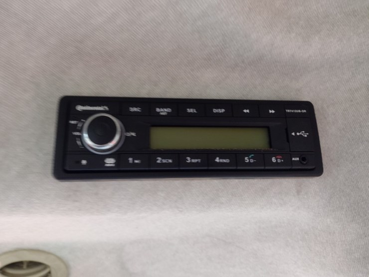 23-massey-ferguson-7s.155-image-11