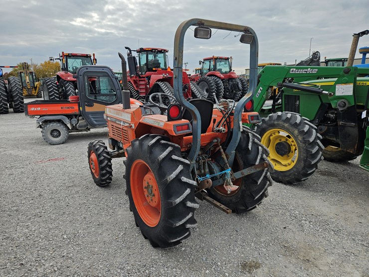 1985-kubota-l2850-image-7
