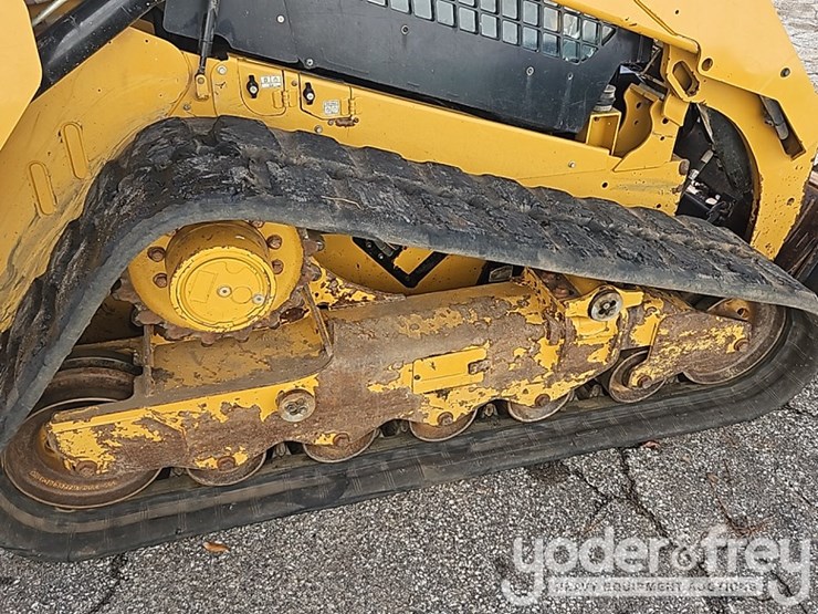 2021-caterpillar-299d3-image-10