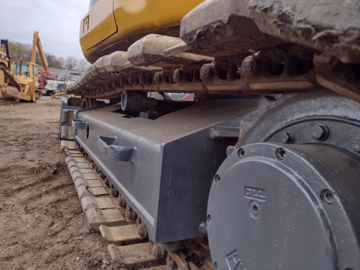 komatsu-pc128uu-2-image-27