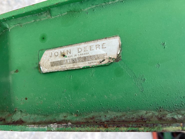 john-deere-158-image-4