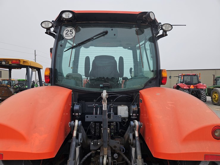 2019-kubota-m7-152-image-11