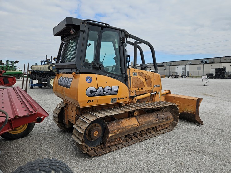 2012-case-850l-xlt-image-9