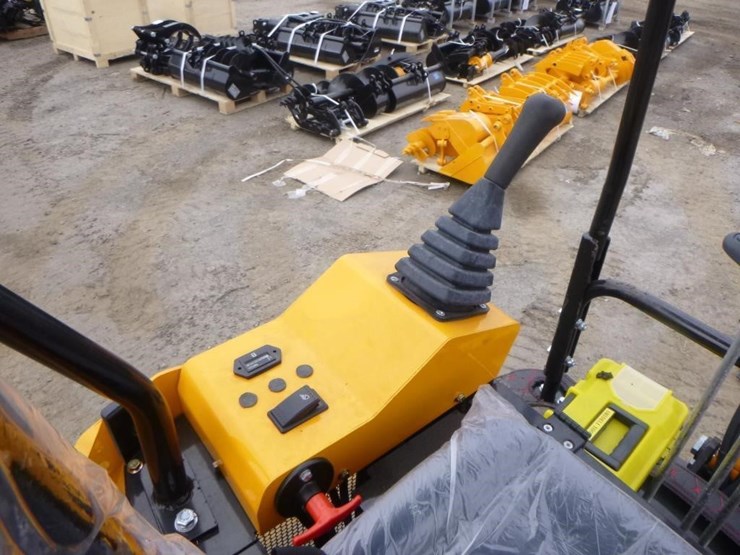 2025-vicsec-vc15-hydraulic-excavator-image-21