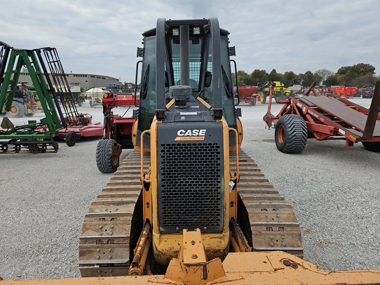 2012-case-850l-xlt-image-4