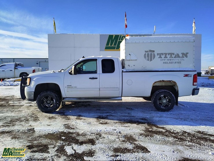 2009-gmc-sierra-3500hd-image-6