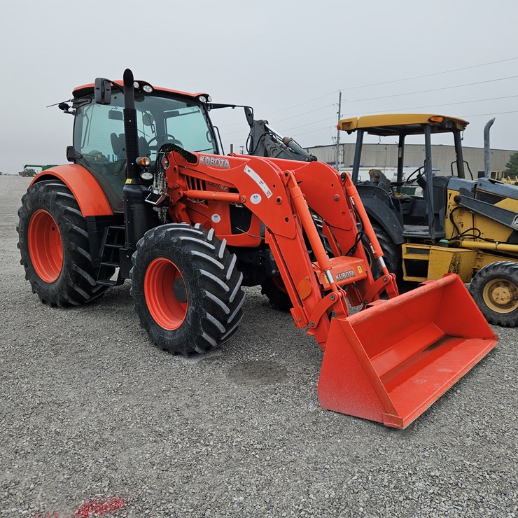 2019 KUBOTA M7-152