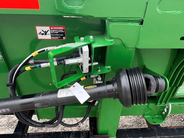 2019-john-deere-708c-image-9