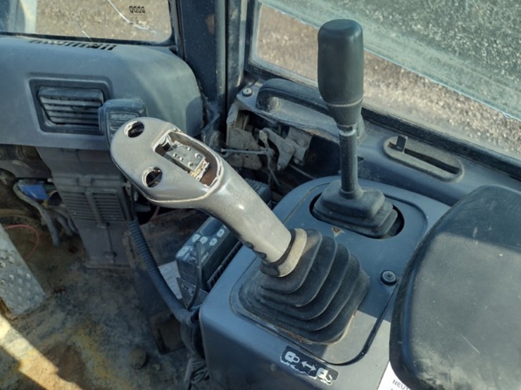 komatsu-wa250pt-5-image-8