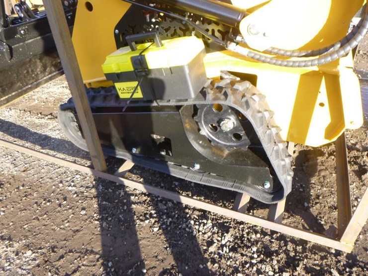 2025-agt-mx-mrt14-skid-steer-track-loader-image-18