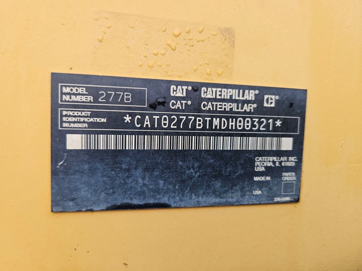 2004-caterpillar-277b-image-19