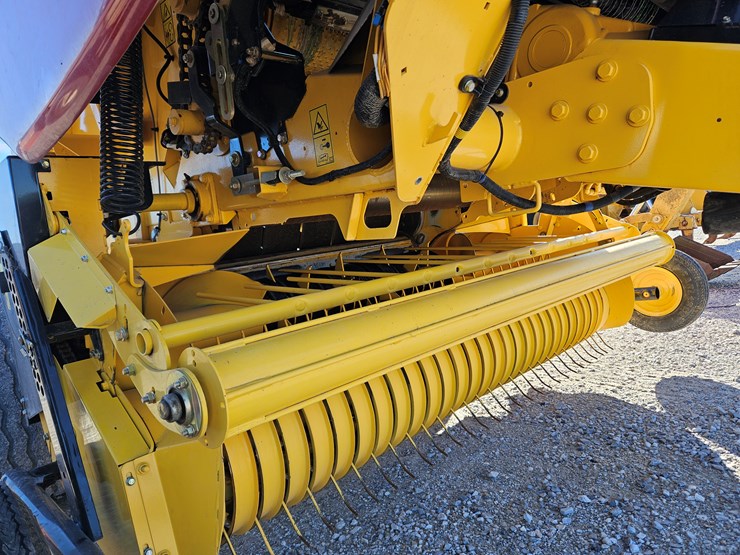 2022-new-holland-450-image-13