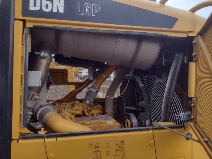caterpillar-d6n-lgp-image-39