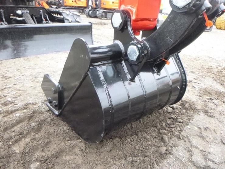 2025-vicsec-vc13-hydraulic-excavator-image-10