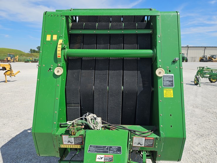 1994-john-deere-385-image-3