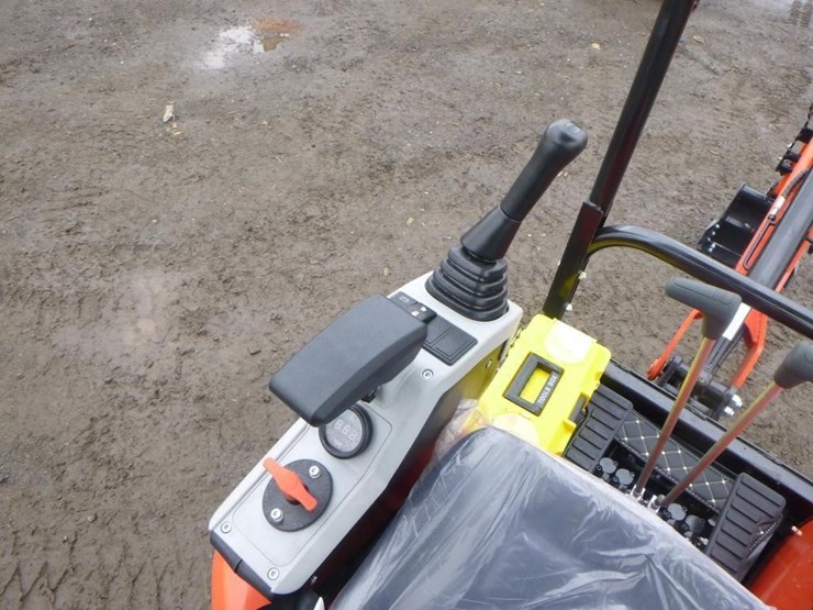 2025-tpm-18k-hydraulic-excavator-image-21