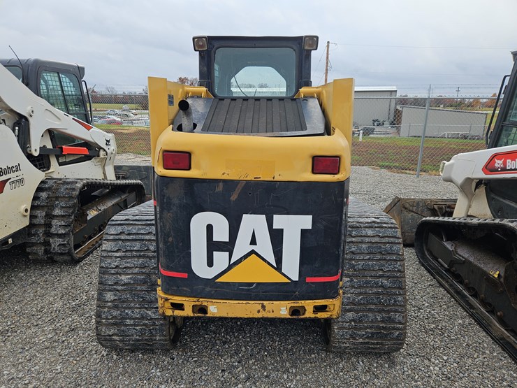 2004-caterpillar-277b-image-15