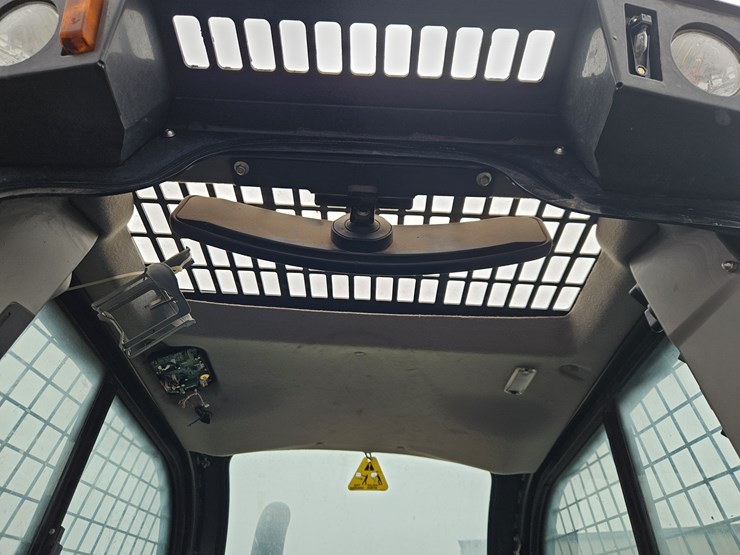 2019-new-holland-c245-image-8