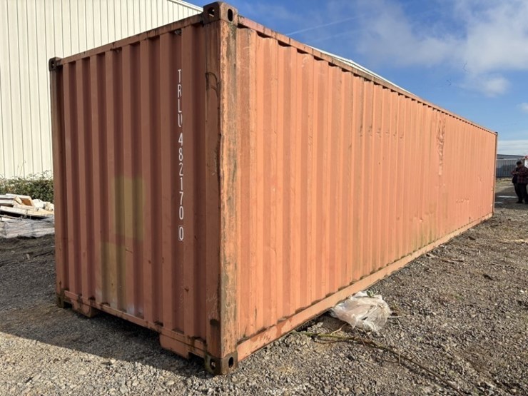 2005-tal-international-shipping-container-image-5