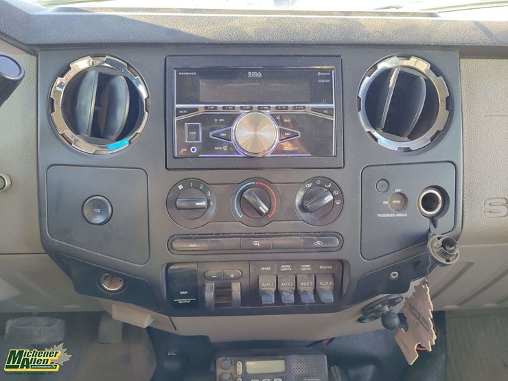 2008-ford-f550-image-29