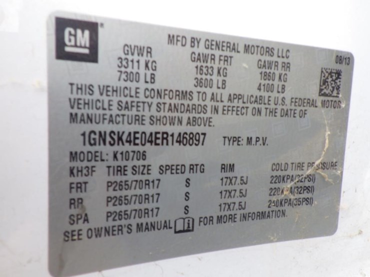 2014-chevrolet-tahoe-image-16