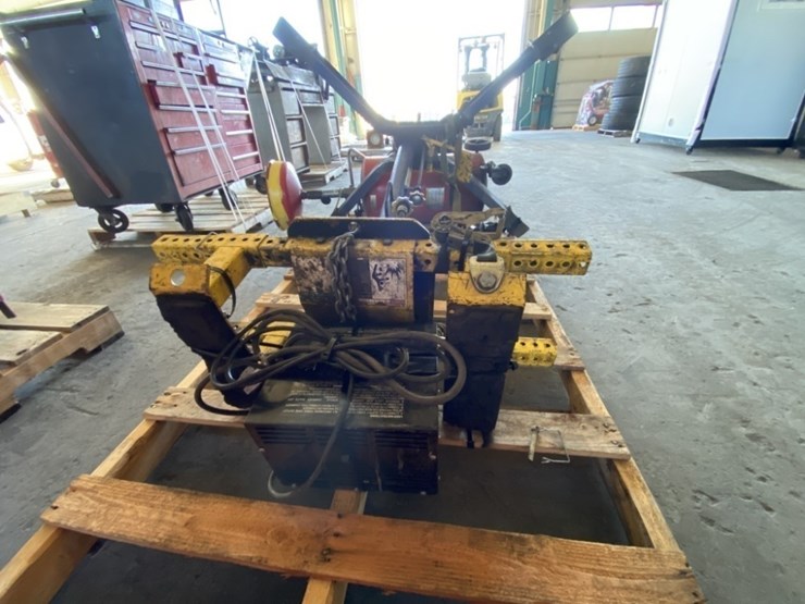 napa-hydraulic-transmission-jack-image-2