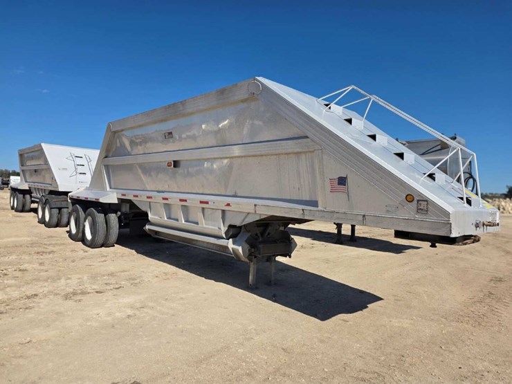 2003-travis-]-image-6