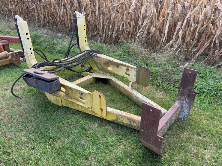 blade-and-mount-image-3