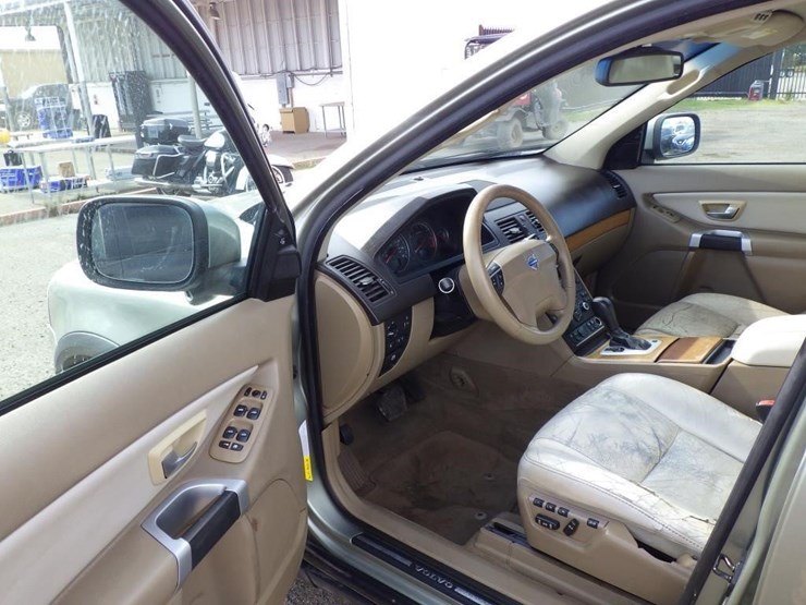 2008-volvo-xc90-image-5