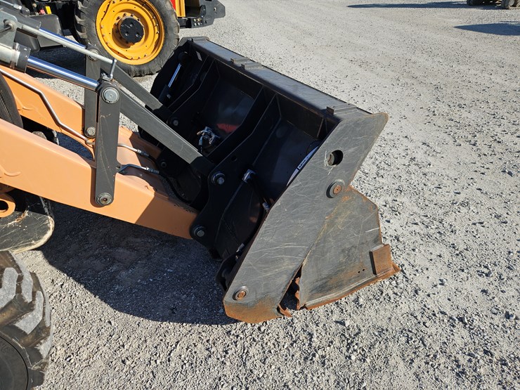 2022-case-580sv-image-7