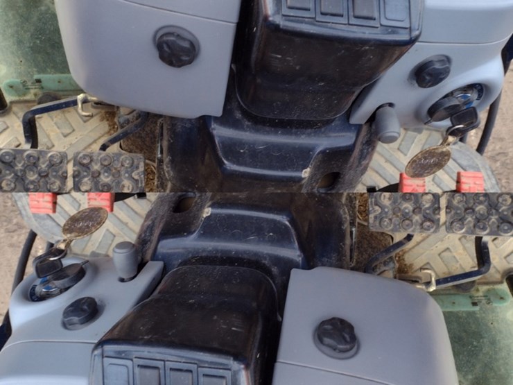 new-holland-boomer-37-image-7