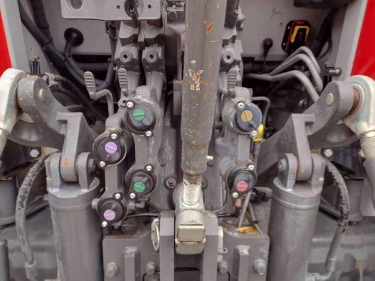 23-massey-ferguson-7s.155-image-21