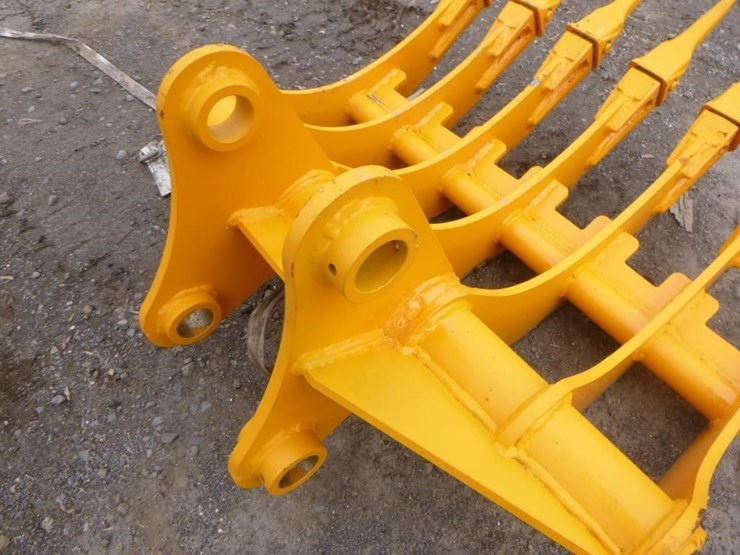 caterpillar-305-image-5