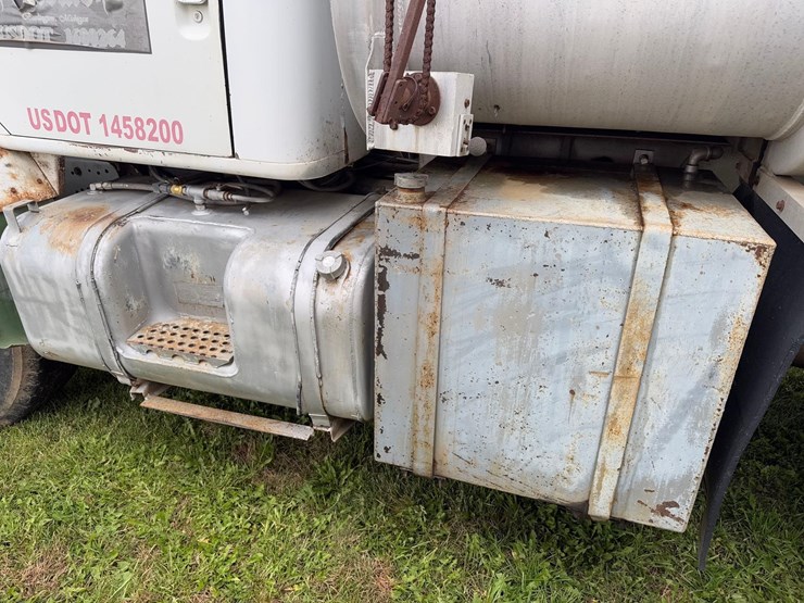 1978-international-1100-image-18