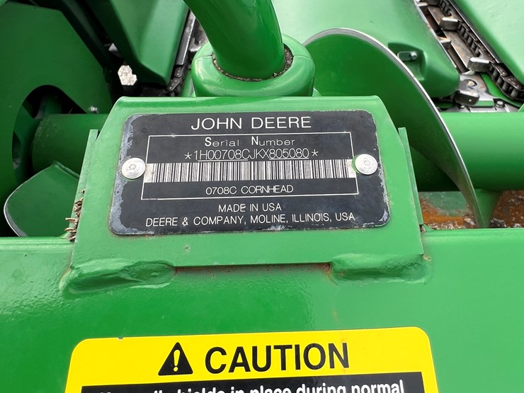 2019-john-deere-708c-image-8