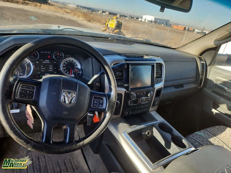 2014-ram-5500-slt-image-15