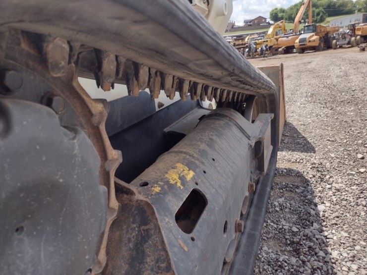 bobcat-t595-image-32