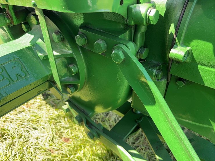 oliver-super-88-image-77